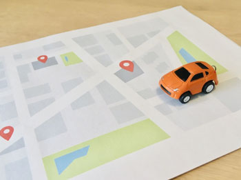 地図と車画像