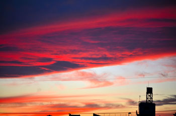 巨大宇宙船の画像